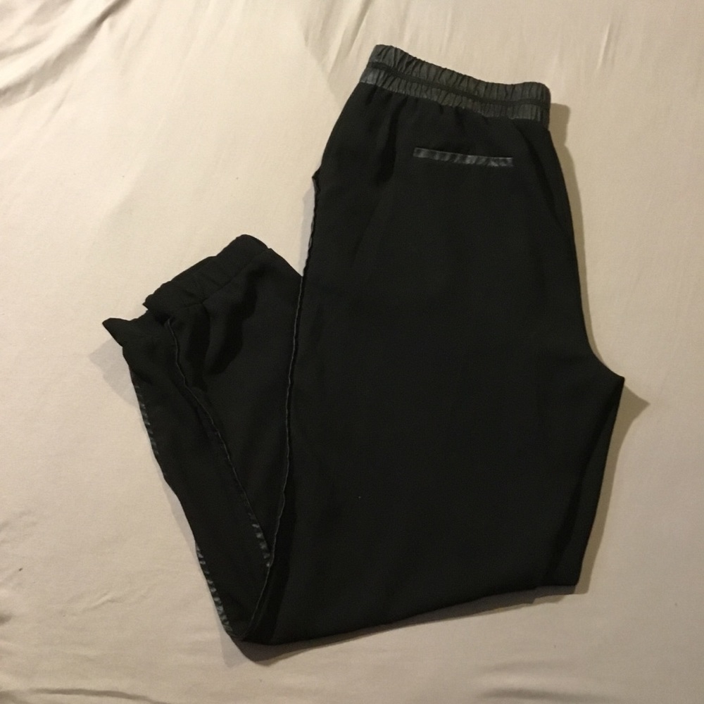 Dressing pants - Picture 2 of 2